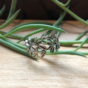 Pandora Laurel Wreath Ring, Size 56 (US 7.5)